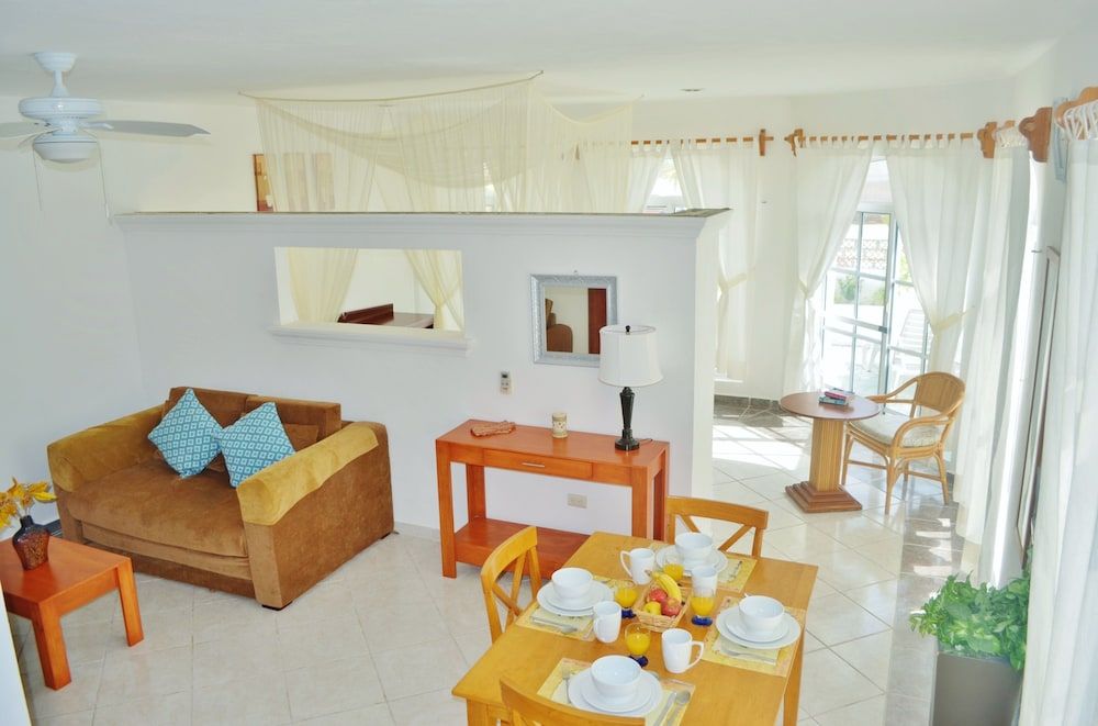 Corales Suites Junior Suite, 1 Bedroom, Kitchen, Garden Area 7