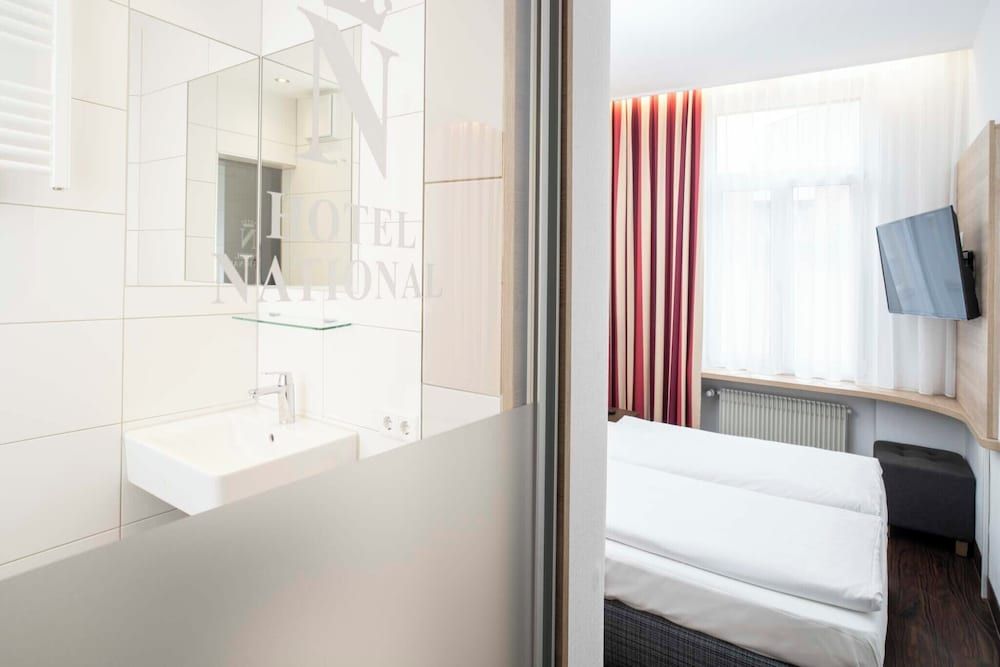 undefined Hotel National 9