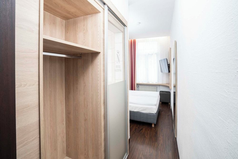 Hotel National Basic Double Room (small) 8