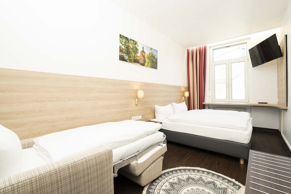 undefined Hotel National 3