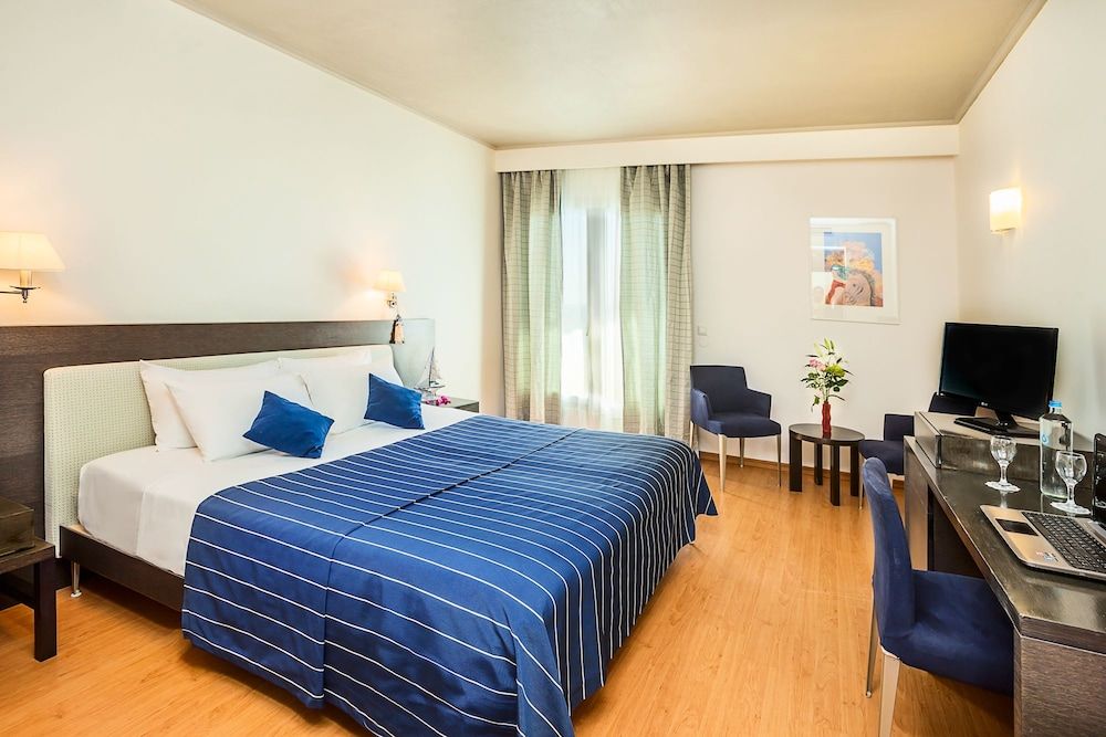 Superior Double or Twin Room, Mountain View