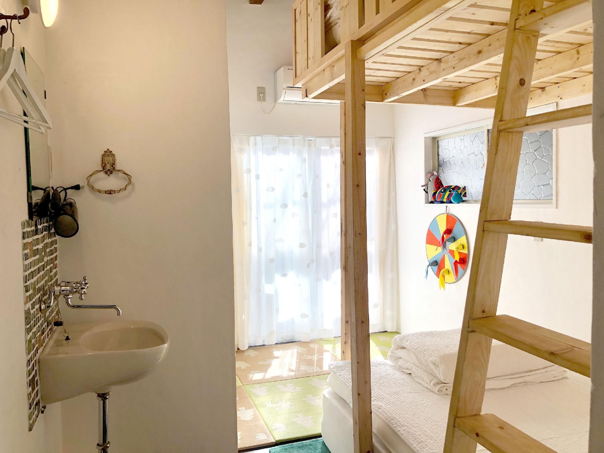 Twin Room with Bathroom