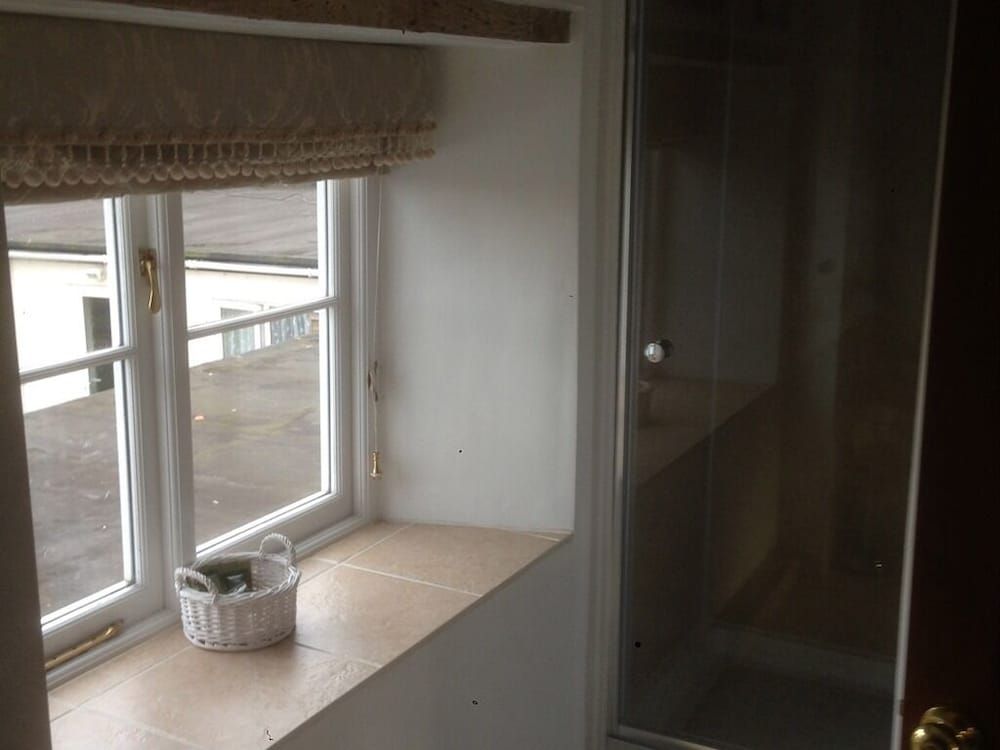 Melody House Bed and Breakfast Standard Single Room, Ensuite 3