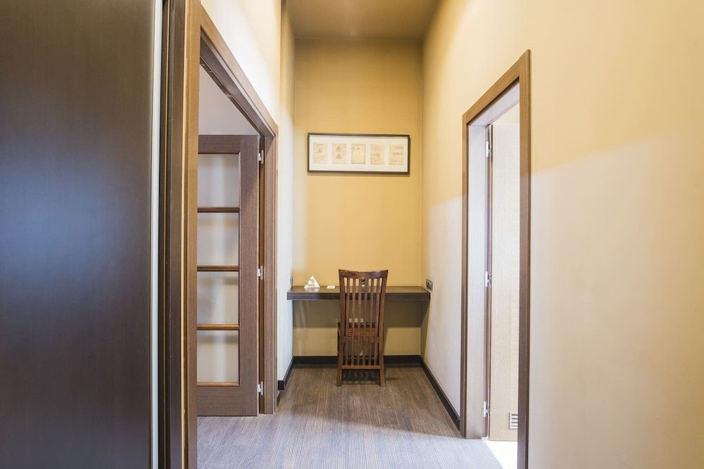 Alda Castillo de Olite Triple Room 8