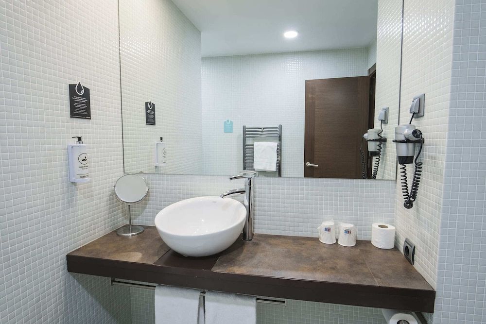 Alda Castillo de Olite Economy Double or Twin Room 7