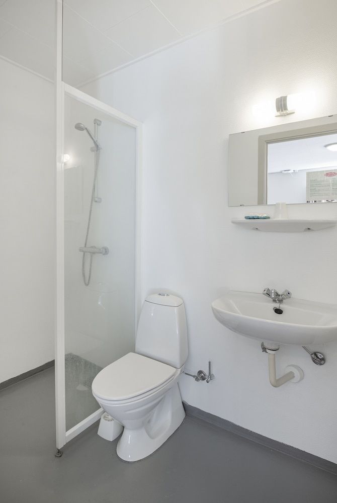 Hotel Falken Standard Room 15