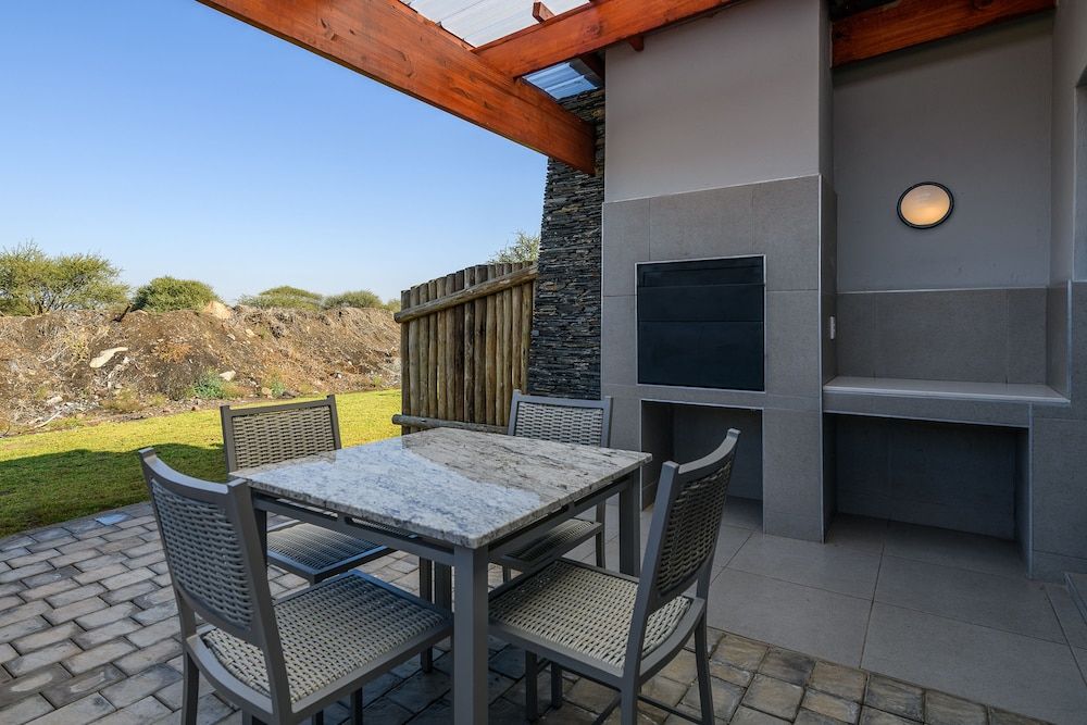 The Kingdom Resort Family Suite with Patio 2