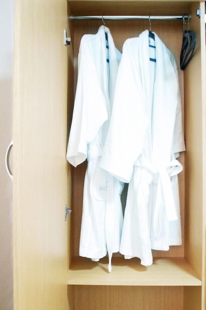 Arirang Hotel Standard Twin Room 10