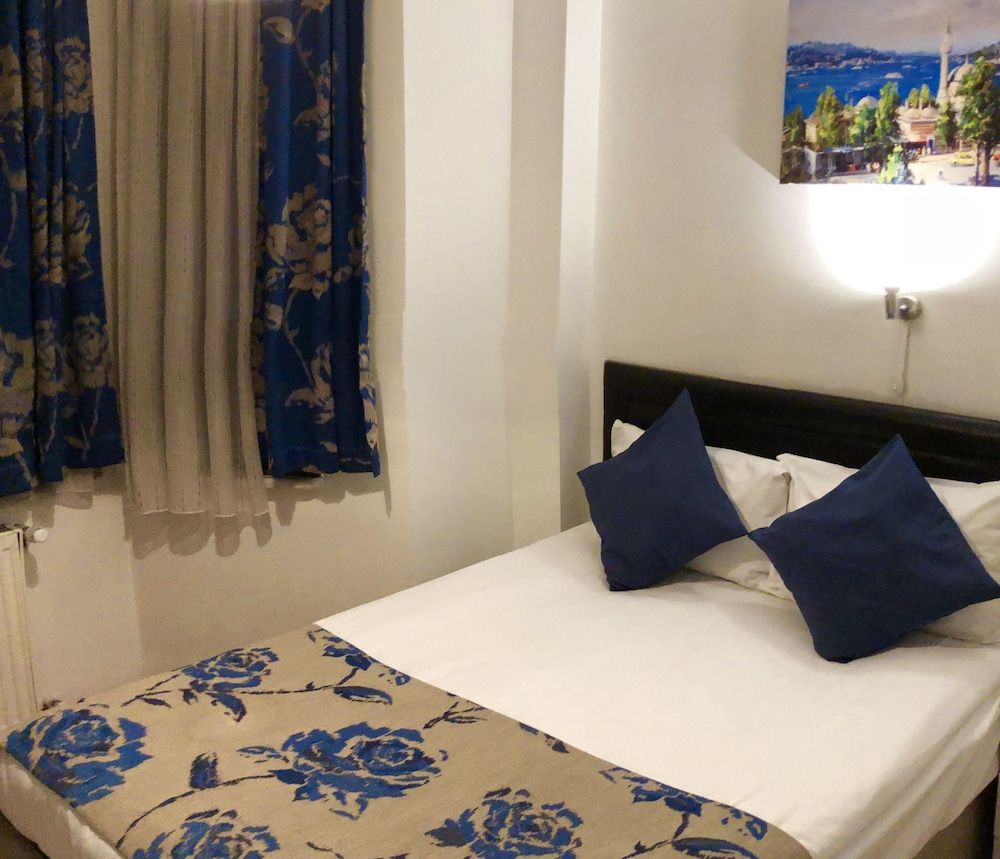 The House of Tulpan Standard Double Room, City View 4