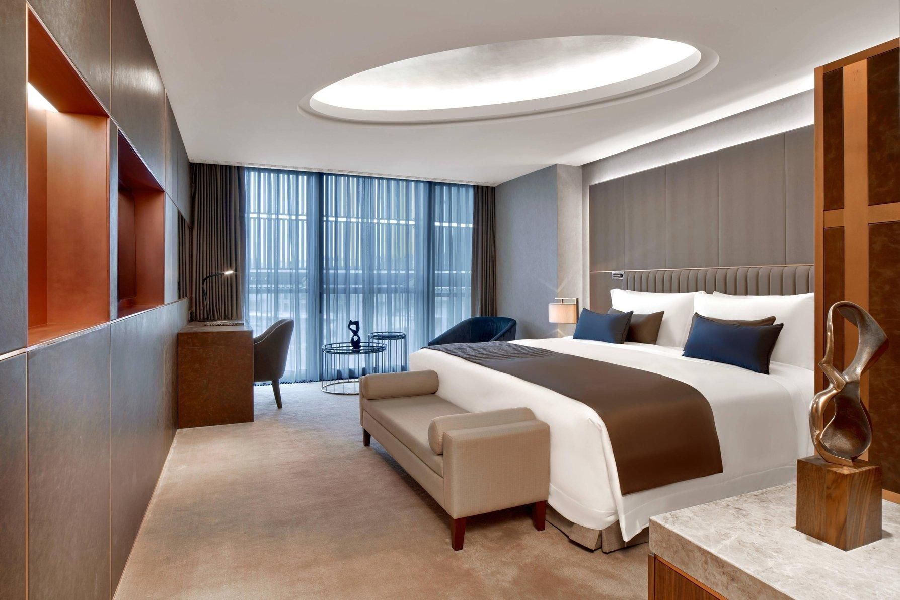 Empire, 1 Bedroom Suite, 1 King, Macka Park view