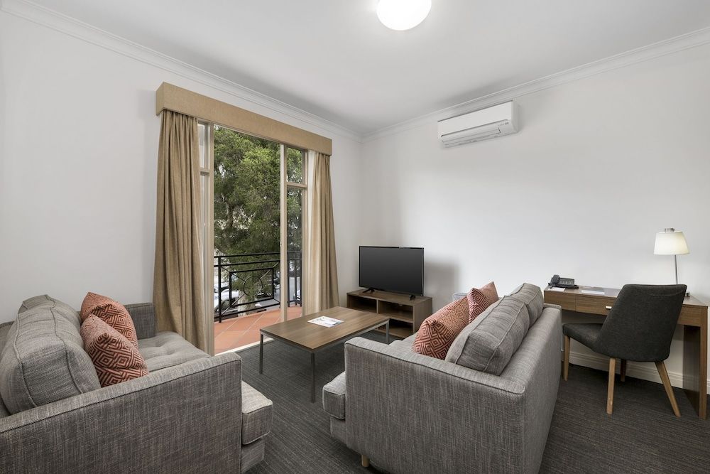 Quest Dandenong Standard Two Bedroom Apartment 6