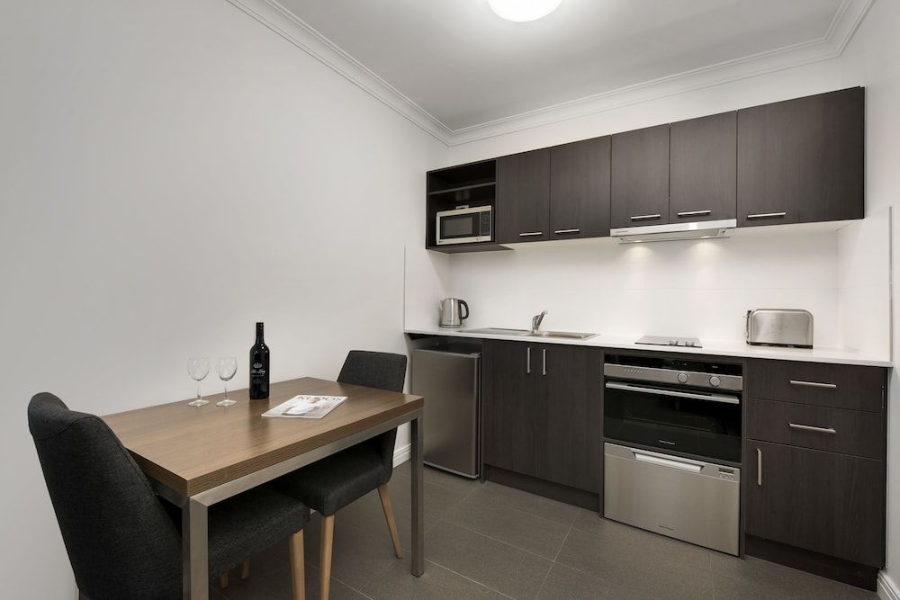 Quest Dandenong Studio Apartment 6