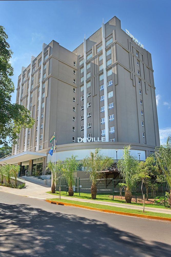 undefined Hotel Deville Prime Campo Grande 4