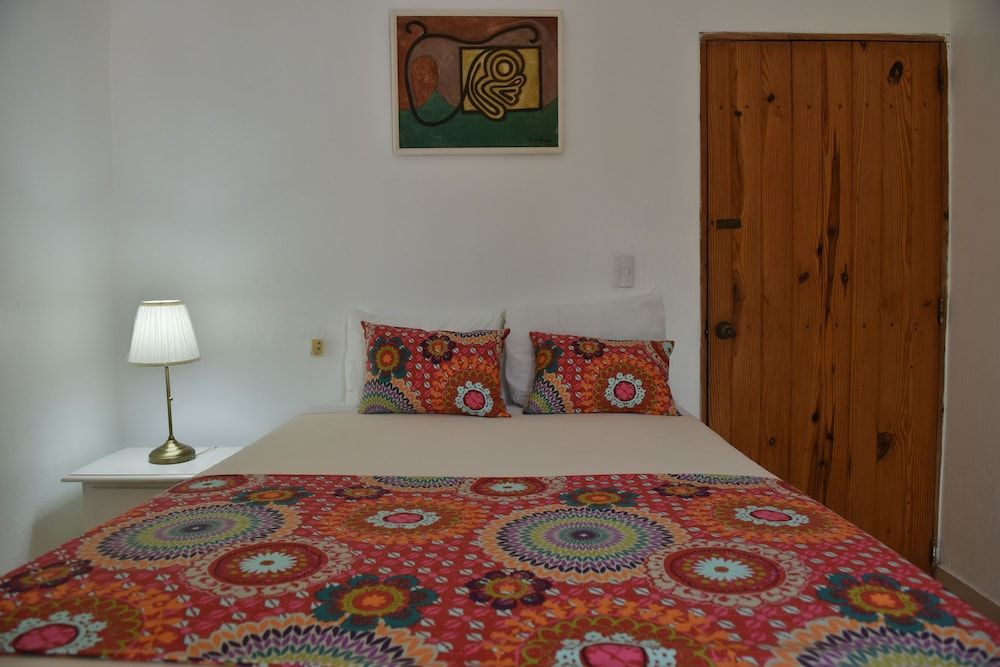 Hotel Zapata Standard Double & Single 3