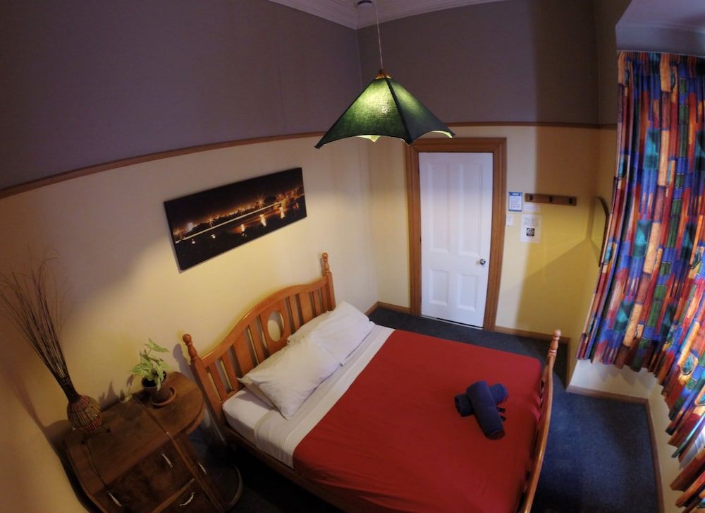 Bazil's Hostel & Surf School Double Room 2