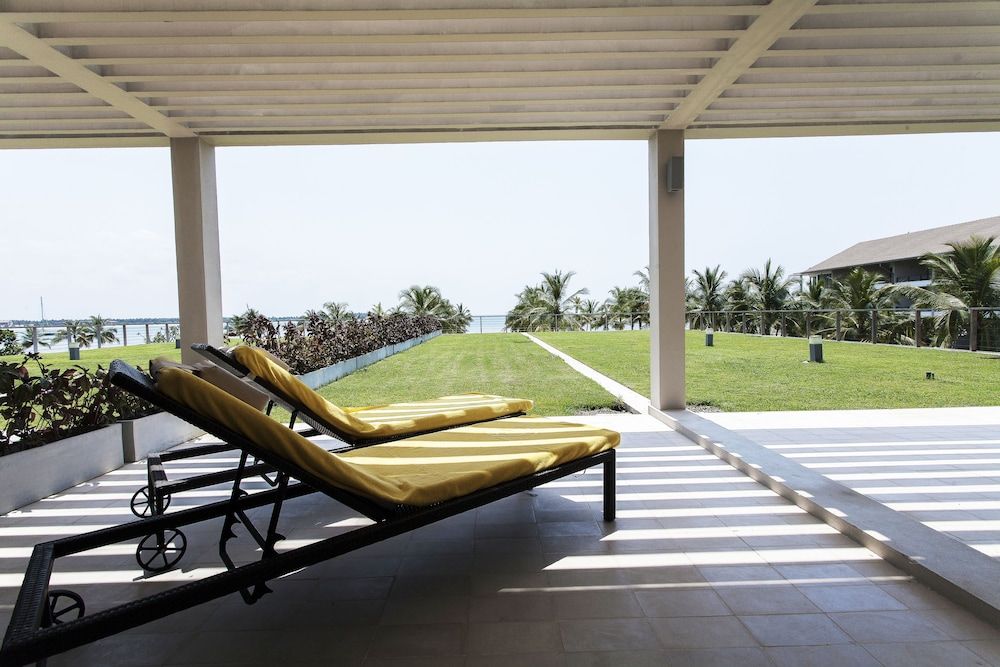 Amaya Beach Pasikudah Executive Suite 4