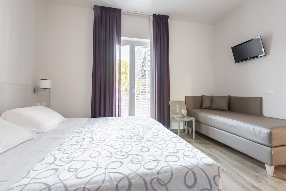Double Room, Multiple Beds