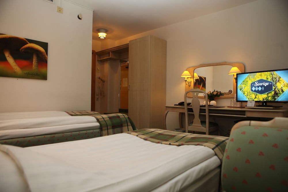 Hotel Mölndals Bro Economy Single Room (Single room with extra bed) 2