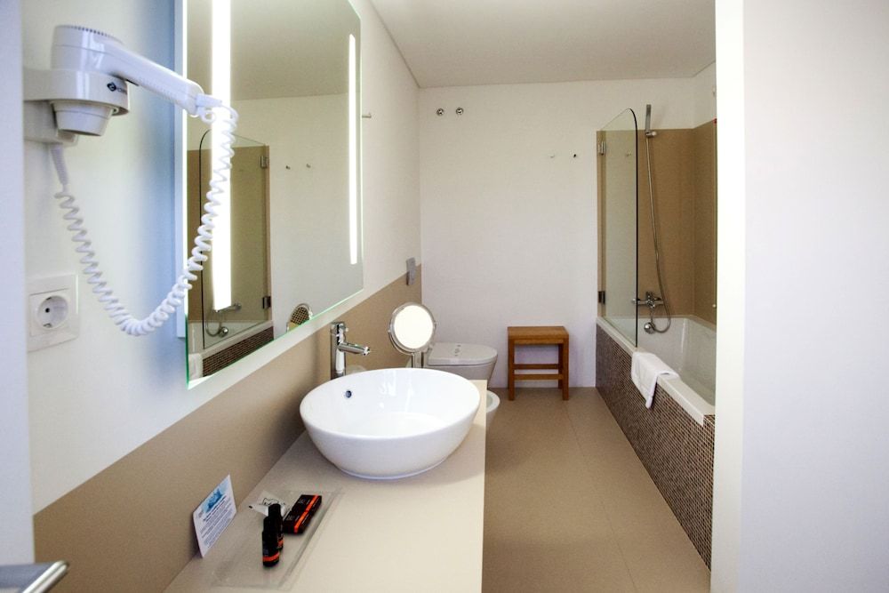 Convento da Serta Hotel Premium Double Room 5