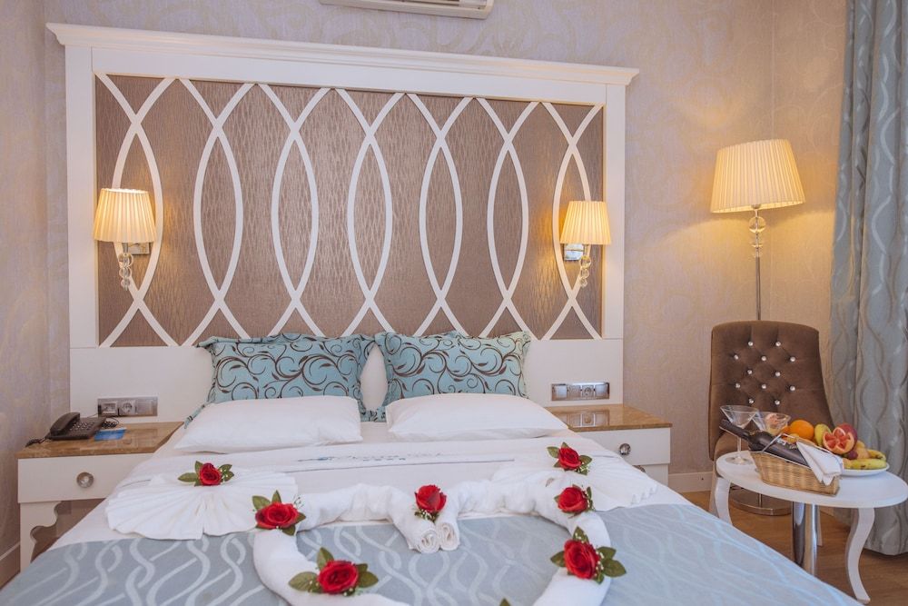 Ocean Blue High Class Hotel Standard Room 7