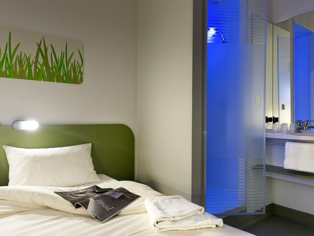 Double Room, 1 Double Bed