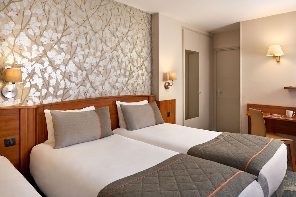 undefined Timhotel Paris Gare Montparnasse