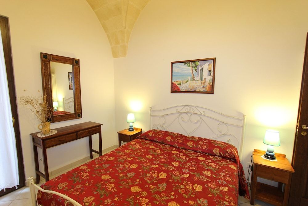 Comfort Apartment, 2 Bedrooms, 2 Bathrooms, Garden Area (Garofano)
