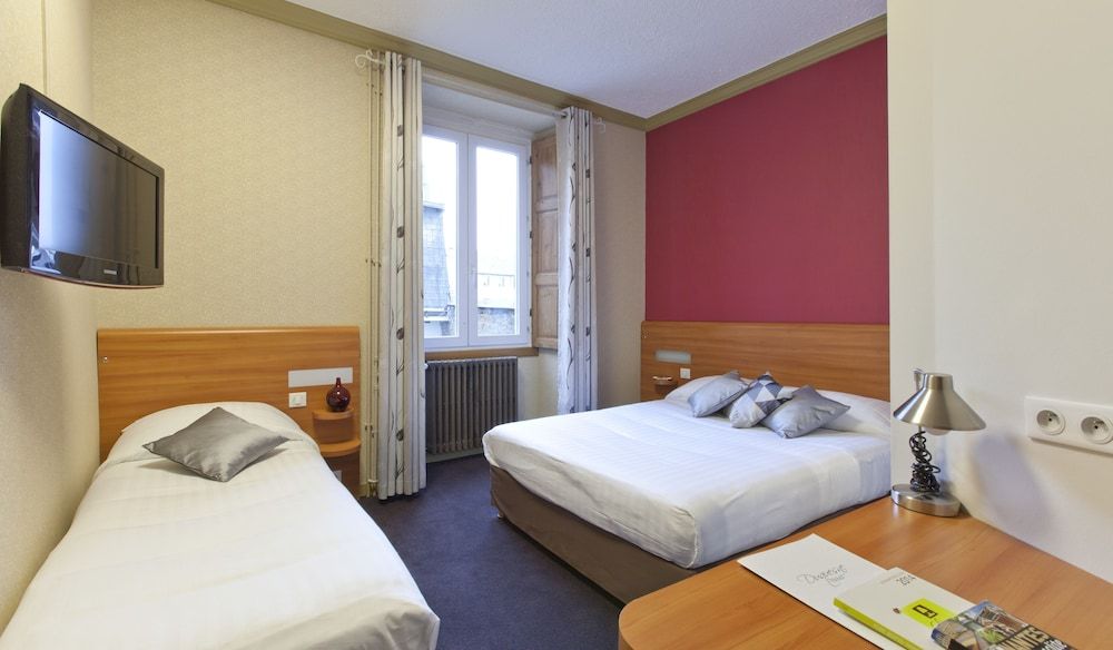 Double and 1 Twin Room