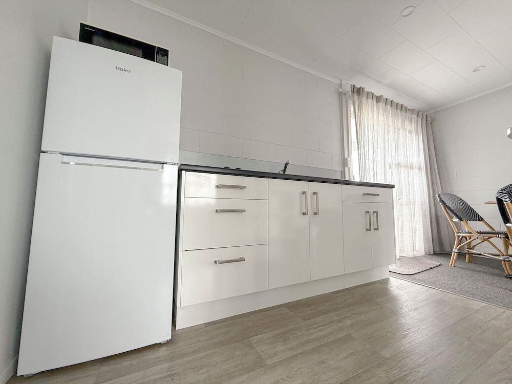 Cleveland Thermal Motel 1 Bedroom Family Apartment 7