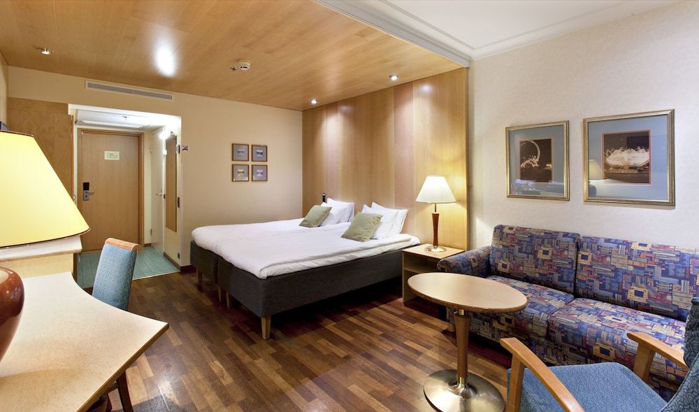 Standard Twin Room, Balcony (Annex Building)