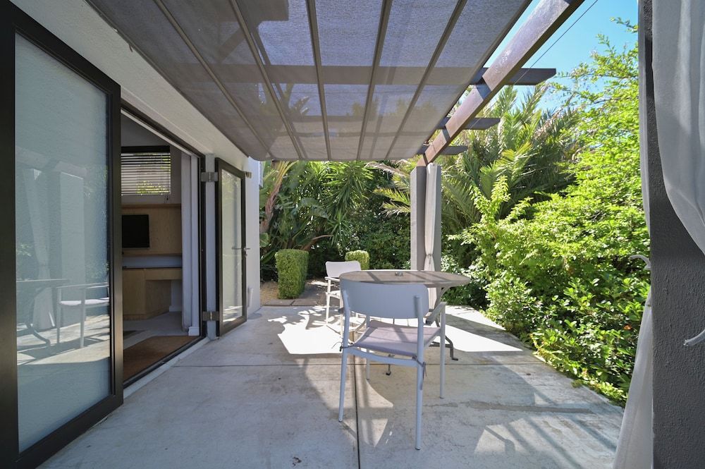 Kensington Place Superior Room 12