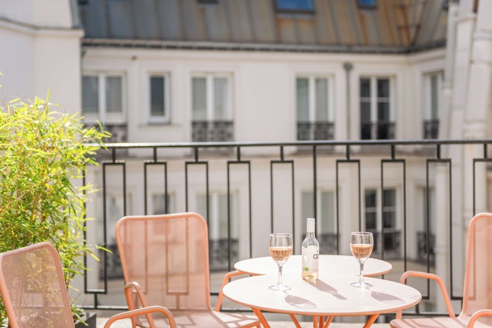 undefined Hôtel Helzear Champs Elysées 5