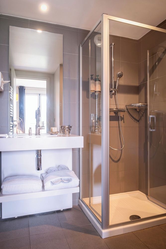 undefined Hôtel Helzear Champs Elysées 6