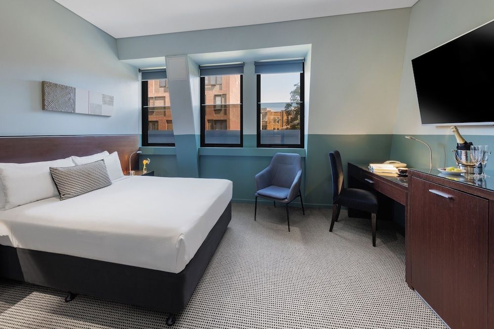 Vulcan Hotel Sydney Superior Room, 1 Queen Bed
