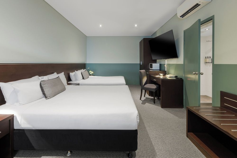 Vulcan Hotel Sydney