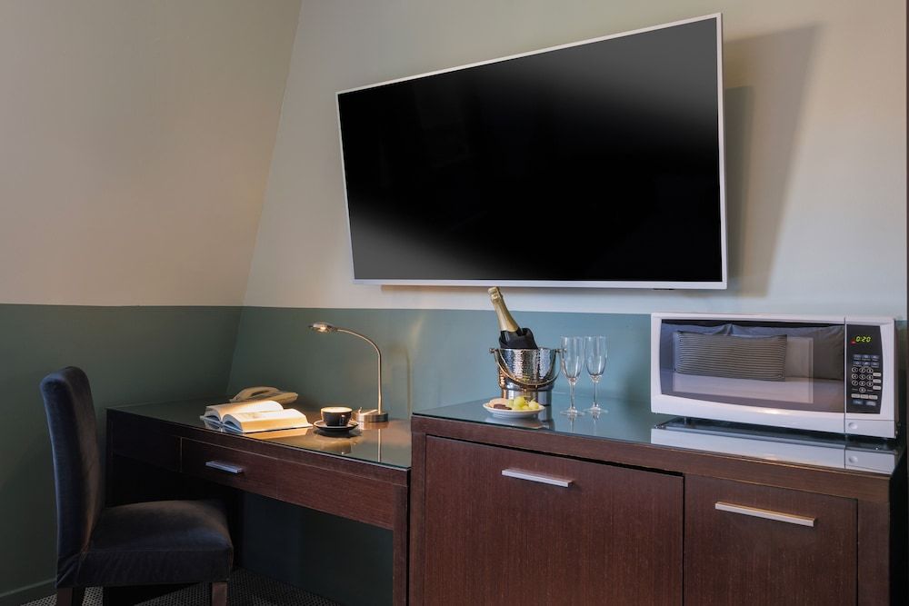 Vulcan Hotel Sydney Superior Room, 1 Queen Bed 4