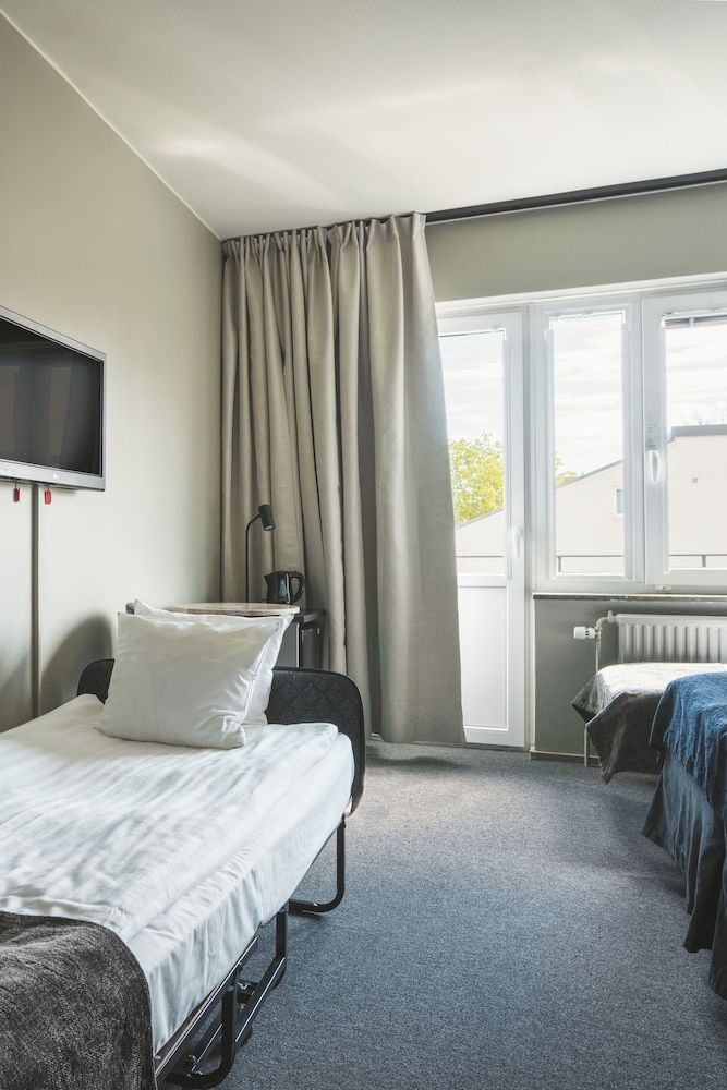 VICI Hotels Linköping Family Room 7