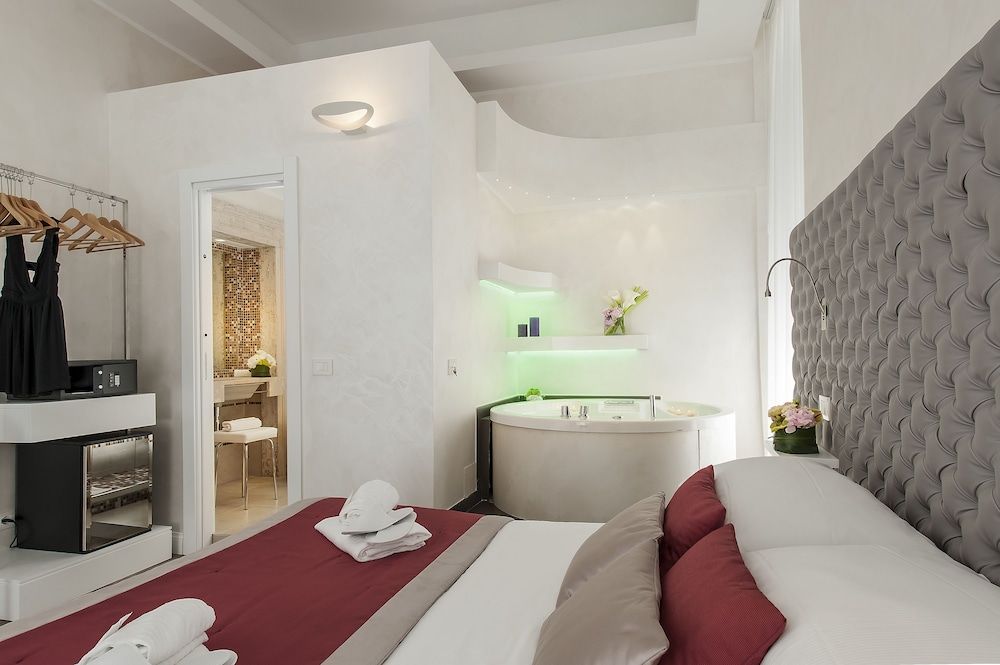 undefined Hotel Navona 7