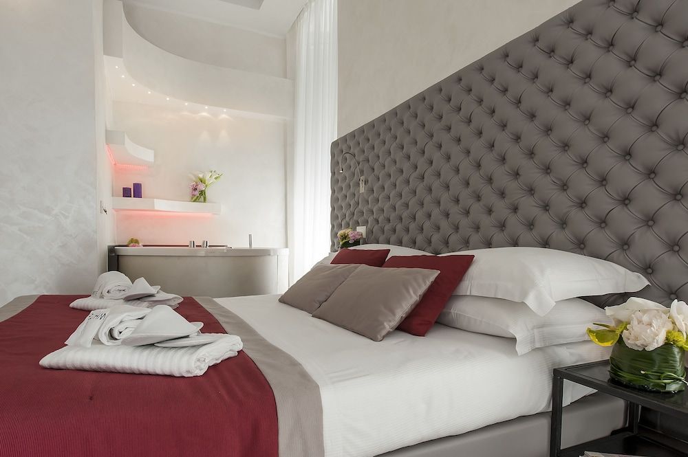 undefined Hotel Navona 8