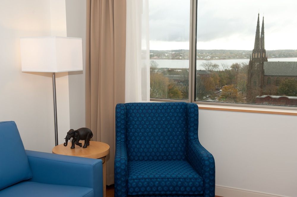 The Holman Grand Hotel Junior Studio Suite, 1 King Bed with Sofa bed 14