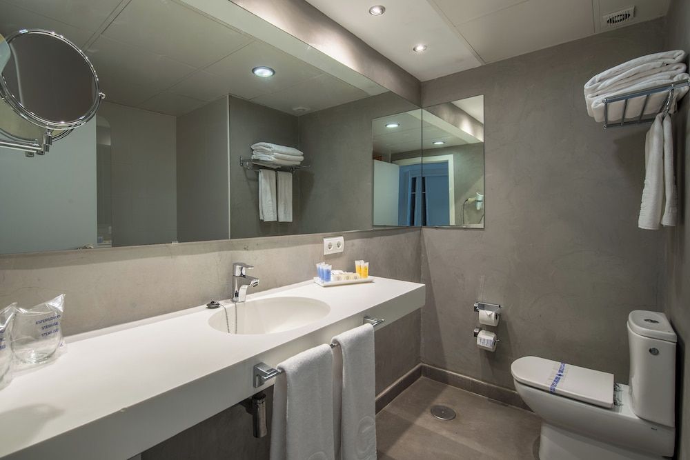 Climia Belroy 4* Superior Hotel Classic Double Room, Balcony 4