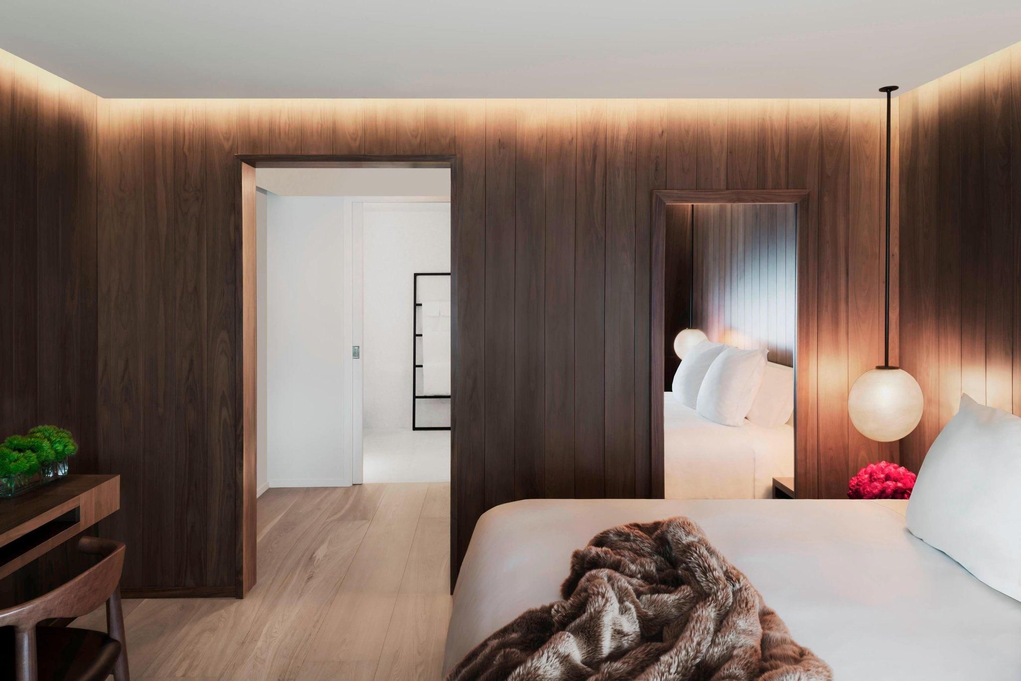 Deluxe 2Bedroom, Guest room, Bedroom 1: 1 King, Bedroom 2: 1 Queen