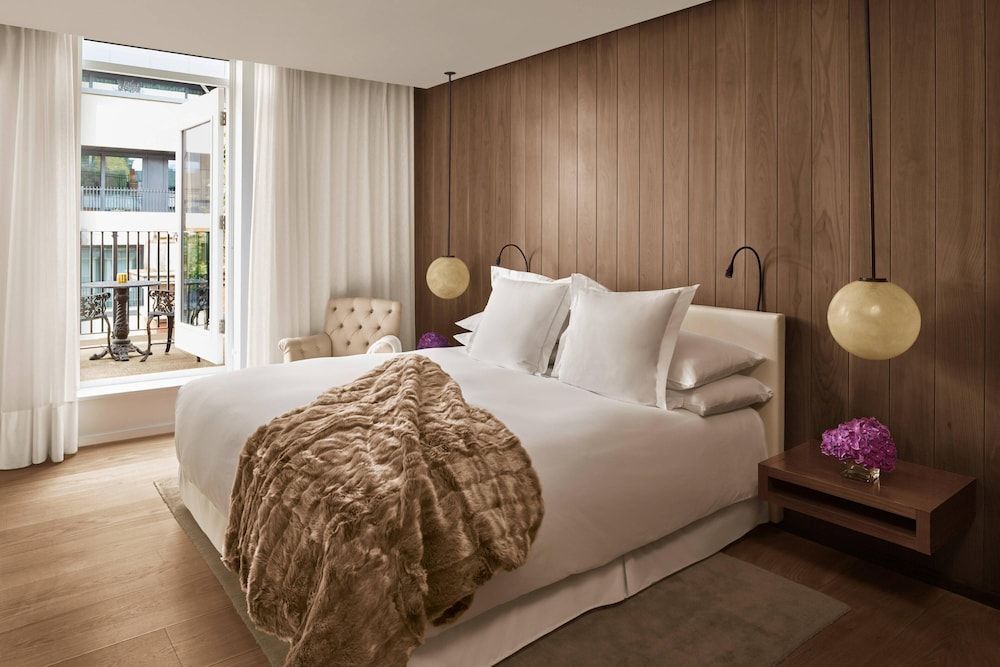 Premier Room, 1 Queen Bed, Terrace