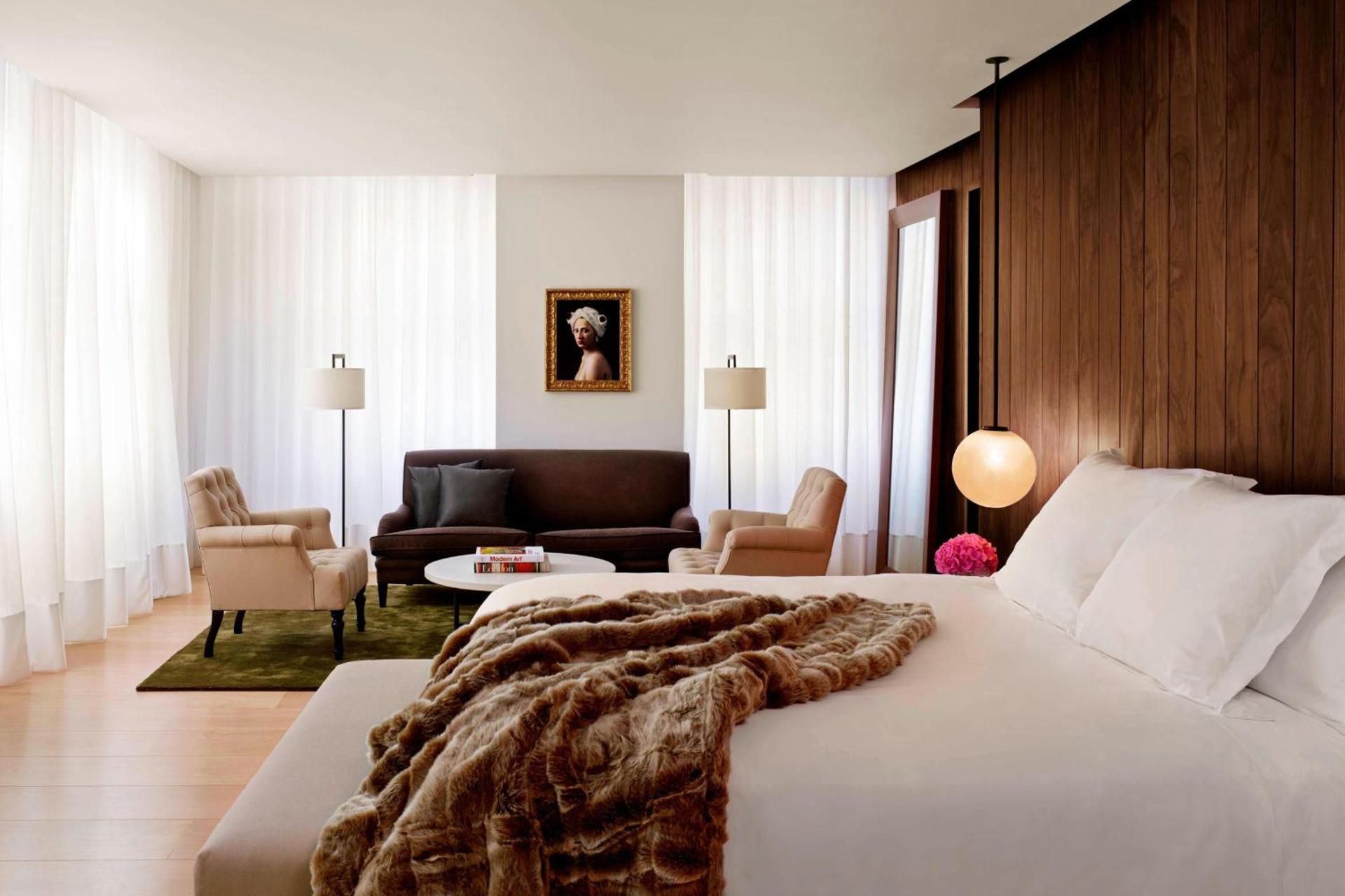 Loft Suite 2Bedroom, 2 Bedroom Suite, Bedroom 1: 1 King, Bedroom 2: 1 Queen