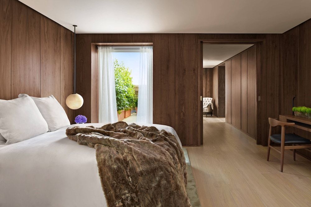 Suite, 2 Bedrooms