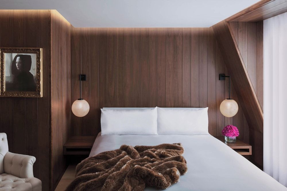 Superior Room, 1 Queen Bed