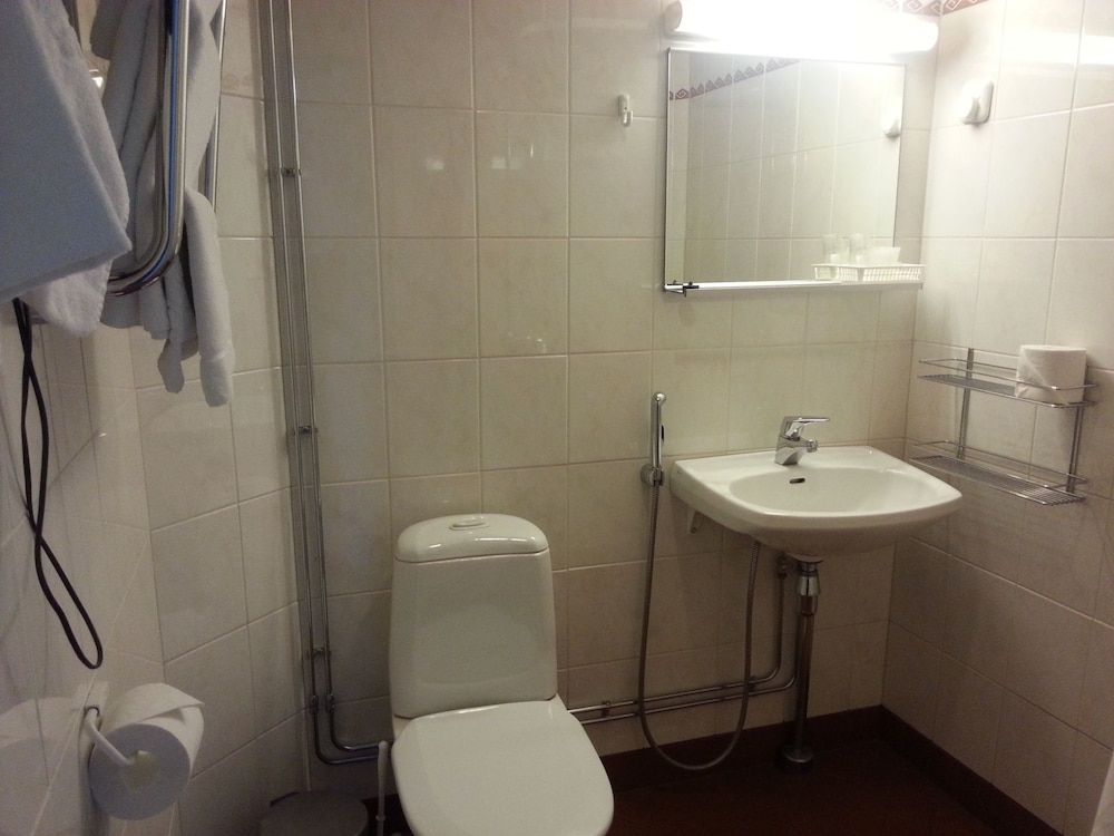 Hotel Anna Standard Twin Room 10