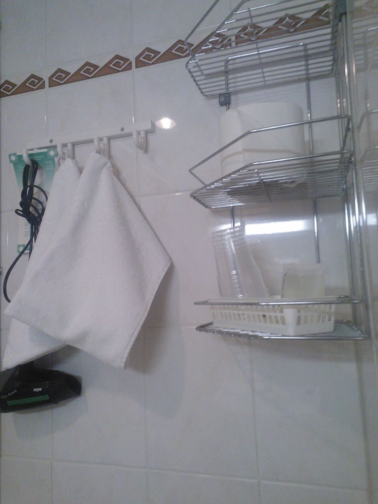 Hotel Anna Standard Twin Room 12