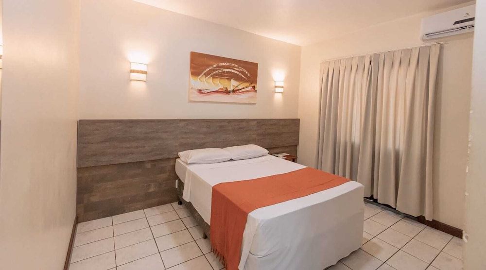 Economy Suite