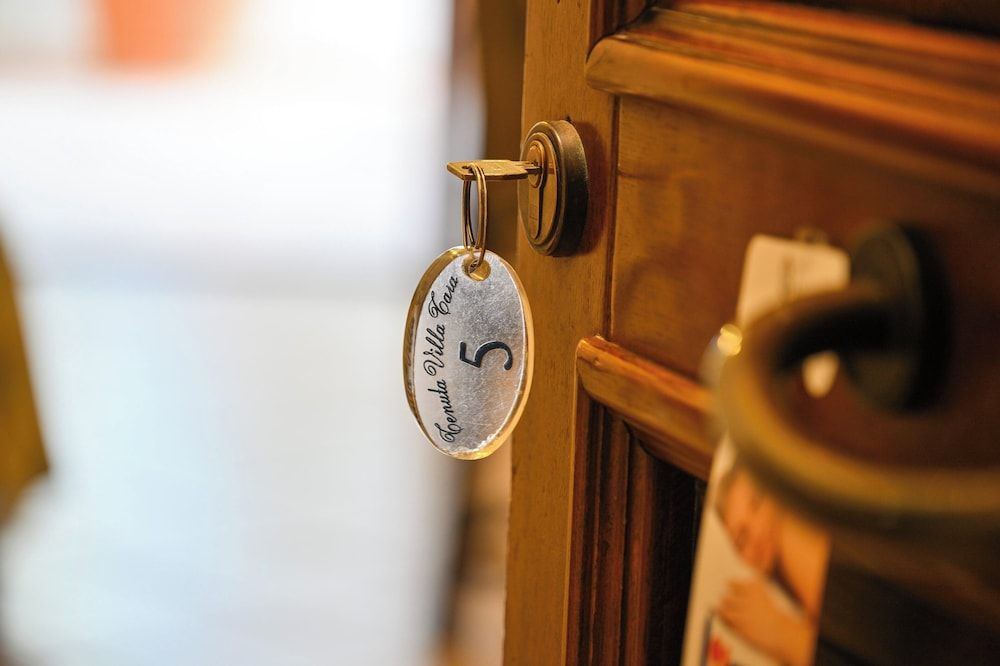 Villa Tara Classic Double Room, Ensuite, Garden View 32